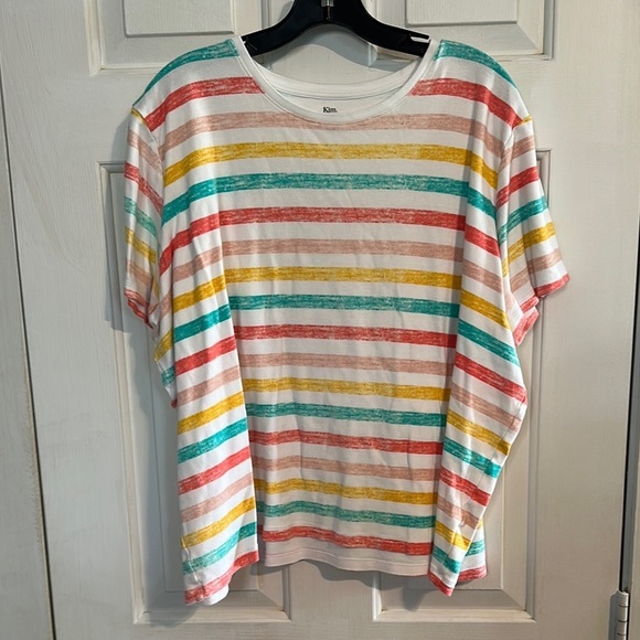 Kim Rogers Tops - Kim Rogers Colorful Tee size 2x